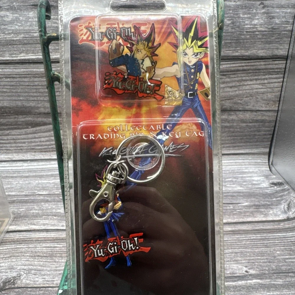2002 NOS Yu Gi Oh Collectible Trading Pin/ Key Tag Sealed Vintage